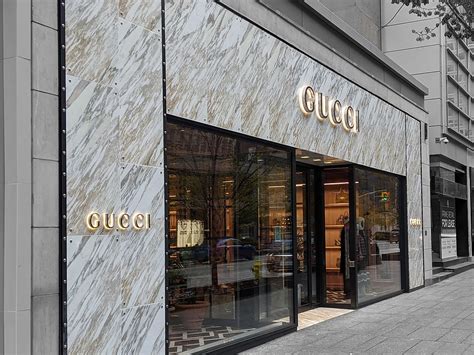 gucci ottawa on|gucci bloor street toronto.